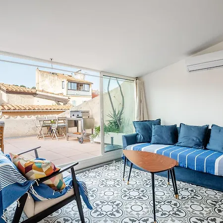 Chez Fleur Par Dodo A Apartment